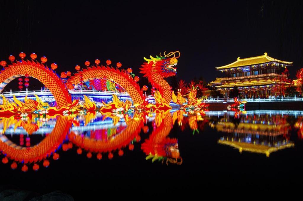 Ji Hotel Xi'An Dayanta Екстериор снимка